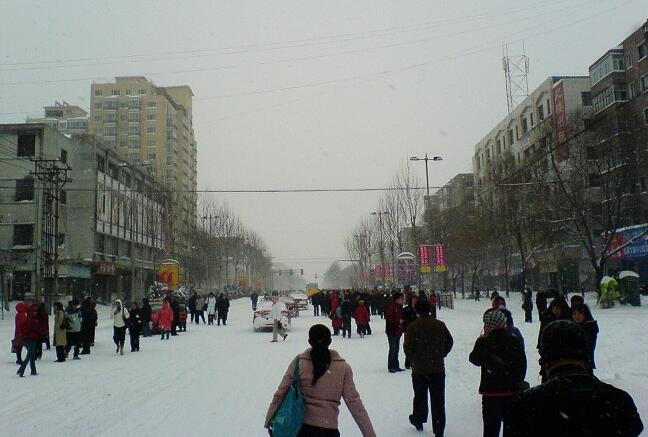 石家莊下雪啦，明天上班你知道注意什么嗎？